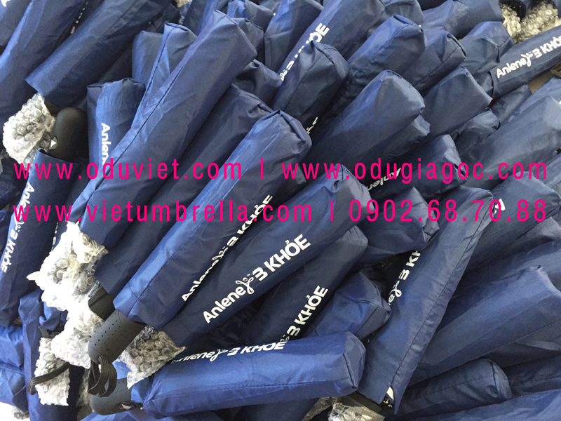 xưởng sản xuất ô dù cầm tay in logo quảng cáo